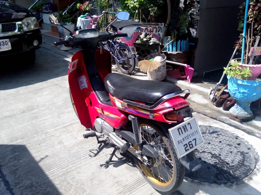 ขาย Honda Dream100 exces ครับทะเบียนไม่ขาด พร้อมโอน