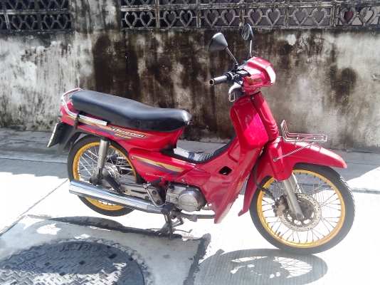 ขาย Honda Dream100 exces ครับทะเบียนไม่ขาด พร้อมโอน