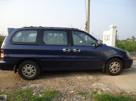 ขาย KIA CARNIVAL ปี 2001 เกียร์ AT ช่วงล่างดี แอร์เย็น ติดแก๊สถัง 96 ลิตร