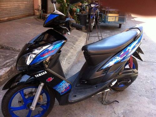 ขายถูกๆ mio ไฟตาคู่ ปี 52 แม็กน้ำเงิน ชุดสีสวยมาก เครื่องเดิมแน่นๆ มีเล่มพร้อม ราคาเบาๆ