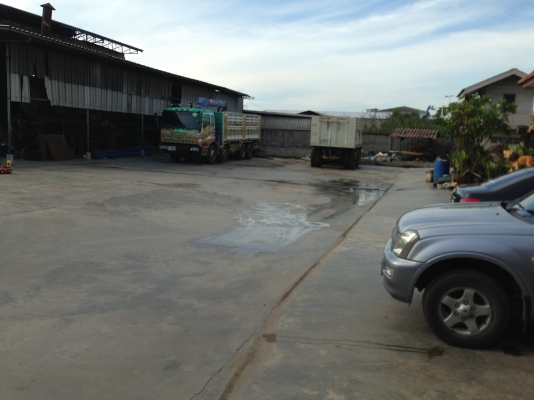 ขายโรงงานพร้อมบ้านเนื้อที่ 1 ไร่กับอีก 3 งาน อยู่ซอย วปอ11 อำเภอกระทุ่มแบน จังหวัดสมุทรสาคร ราคาทั้งหมด 18 ล้านบาท ต่อลองได้นิดหน่อย ติดต่อพิมล 0818097225 หรือเอ็ม 0852138270