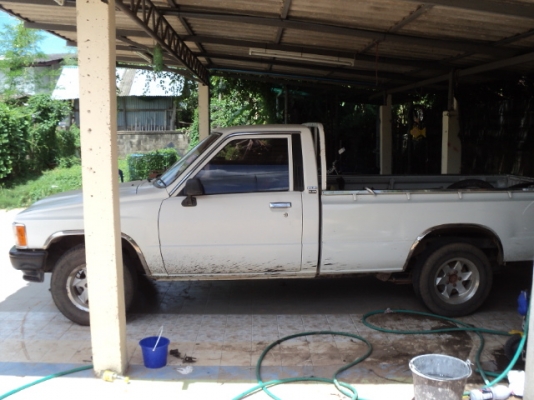 ขาย TOYOTA ฮีโร่ สีขาว รถบ้านไม่ค่อยได้ใช้ ราคา 78000 บาท