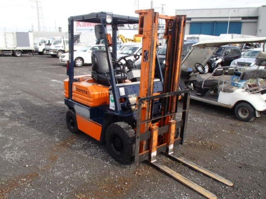 เชิญร่วมประมูลรถ Forklift ขายตามสถาพ ราคาสุดถูก ด่วน! มีรถใน stock นับร้อยคัน
