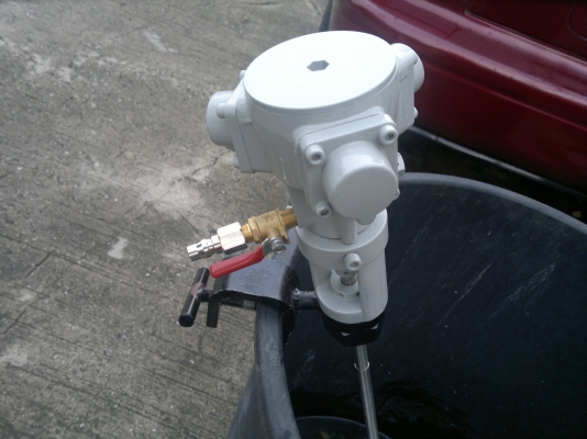 AIR MOTOR ( Air Agitator ) ลดราคา 7,000฿ มอเตอร์ปั่นสี ปั่นเคมี เครื่องกวนเอนกประสงค์ เครื่องมิกซ์ของเหลวทุกชนิด ฯลฯ ใช้ลม มีคลิปล๊อค ราคาถูกสุดในไทย 081-1108882