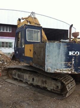 ขายkomatsu PC200 รุ่น 2