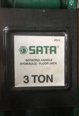 ขายแม่แรงไฮดรอลิค 3 ตัน SATA ขายแม่แรงไฮดรอลิค 3 ตัน SATA