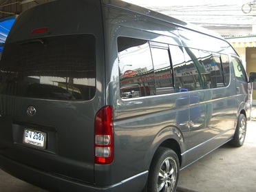 TOYOTA, COMMUTER 2.5 D4D ปี 2007 หลังคาสูง สีเทาดำ สีเดิมโรงงาน ประกอบนอก แต่ง VIP 6 ที่นั่ง ชุดเบาะ VIP VOLKSWAGEN เบาะไฟฟ้าปรับนอนได้ TV DVD สองจอ วิ่ง 110000 กม. แท้ ๆ กล้องมองหลัง สนใจมาดูรถก่อนได้ เอกสารพร้อมโอน TOYOTA, COMMUTER 2.5 D4D ปี 2007 หลังคาสูง สีเทาดำ สีเดิมโรงงาน ประกอบนอก แต่ง VIP 6 ที่นั่ง ชุดเบาะ VIP VOLKSWAGEN เบาะไฟฟ้าปรับนอนได้ TV DVD สองจอ วิ่ง 110000 กม. แท้ ๆ กล้องมองหลัง สนใจมาดูรถก่อนได้ เอกสารพร้อมโอน