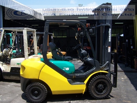 ขาย รถโฟล์คลิฟท์ KOMATSU รุ่น FD25-16