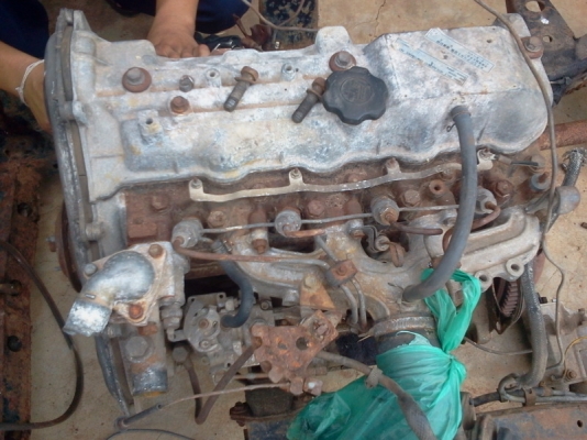 ขายเครื่องTOYOTA 2L heroสตาร์ทติดขายราคาซาก6500บาท