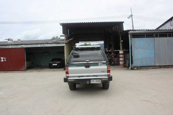 ขายหลังคา carryboy ของ4ประตูสตราด้า