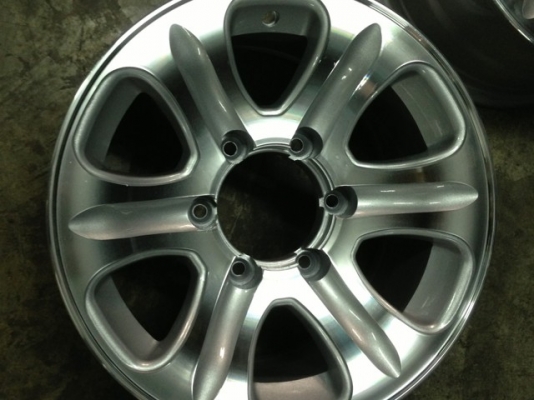 ขายล้อแม็ก JRD 15X8 6H139.7 ราคาถูกๆ