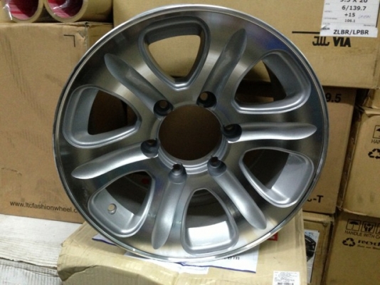 ขายล้อแม็ก JRD 15X8 6H139.7 ราคาถูกๆ