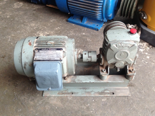 ขายมอเตอร์ Toshiba 1 HP. + พร้อมหัวเกียร์ทดรอบ Bellpony 1:20 มีแท่นมาพร้อม ครบชุดพร้อมใช้งาน รับประกันคุณภาพ ขายมอเตอร์ Toshiba 1 HP. + พร้อมหัวเกียร์ทดรอบ Bellpony 1:20 มีแท่นมาพร้อม ครบชุดพร้อมใช้งาน รับประกันคุณภาพ