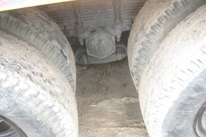 ขาย 3H สิบล้อเพลาเดียวตู้สิบบาน สวยพร้อมใช้ 088-4501277