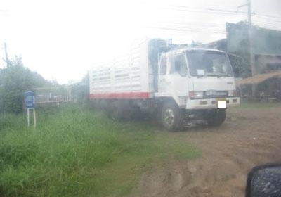 ขายรถล่องเพลาเดียวไม่ดัมพ์ FN527 สภาพสวย โทร 088-4501277 ขายรถล่องเพลาเดียวไม่ดัมพ์ FN527 สภาพสวย โทร 088-4501277