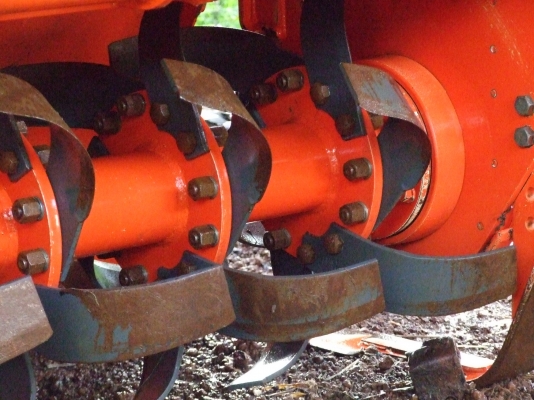 ขายโรตารี่ 1.80 ม. สภาพ 99 \% ราคา 56,000 บาท ขายโรตารี่ 1.80 ม. สภาพ 99 \% ราคา 56,000 บาท