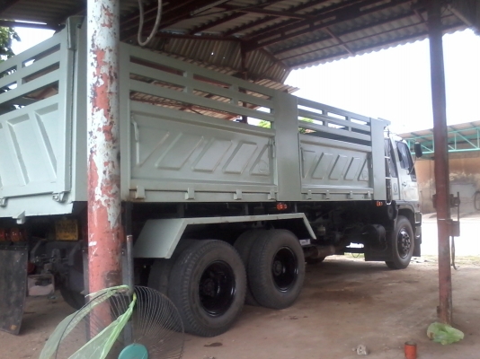 ขายรถสิบล้อ HINO 3 M 240 รถสวย สภาพดี พร้อมใช้งาน ขายรถสิบล้อ HINO 3 M 240 รถสวย สภาพดี พร้อมใช้งาน
