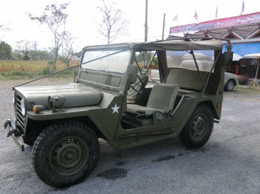 รถ jeep (สิงห์ทะเลทราย)