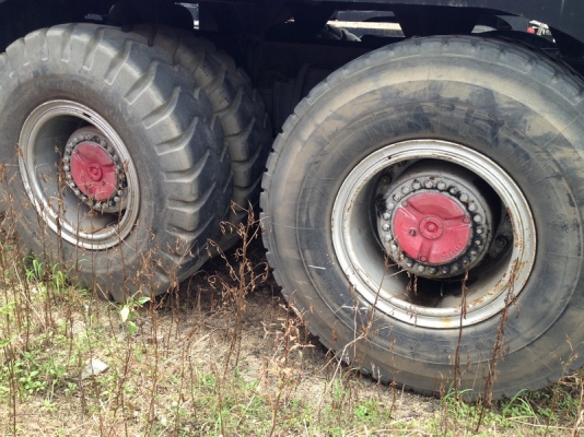 ขายรถลากเครื่องจักรหนัก ขนาดยาง385/95R24