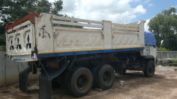 ขาย Mitsubishi Fuso FN 528