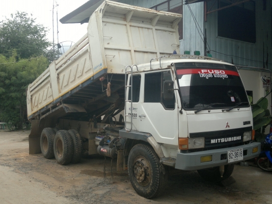 ขาย Mitsubishi Fuso FN 528