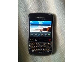 bb 9700 สีดำ เครื่องศูนย์ไทย  สภาพ90\% ใช้งานได้ปกติ100\%