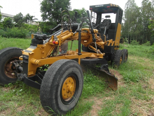 ขายรถเกรด KOMATSU รุ่น GD313H