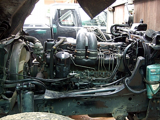 ขาย 6 ล้อใหญ่ เครื่อง 6D17  สวยมาก ๆ