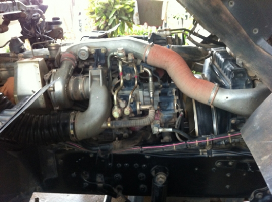 ฝากขาย MEGA 320 แม่ลูกดัมพ์สามมิตร เครื่องเดิม เกียร์เดิม ฝากขาย MEGA 320 แม่ลูกดัมพ์สามมิตร เครื่องเดิม เกียร์เดิม