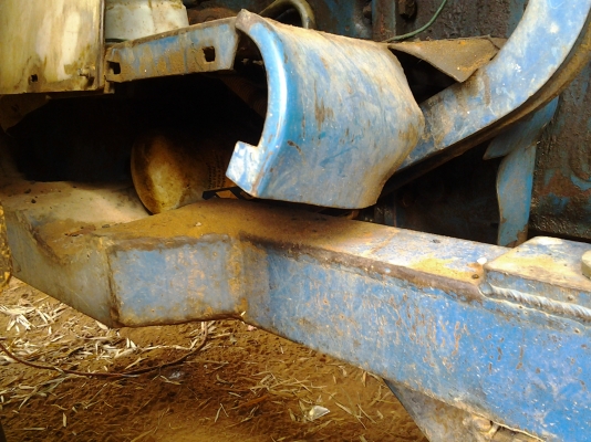 ขาย ฟอร์ด 6610 ทะเบียนพร้อมโอน