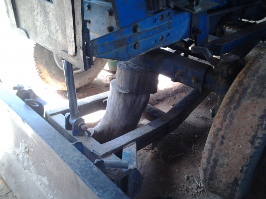 ขาย ฟอร์ด 6610 ทะเบียนพร้อมโอน