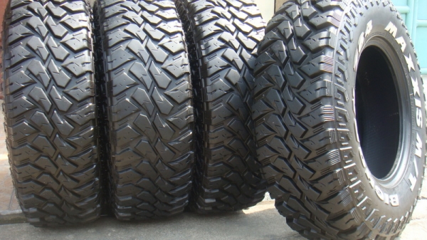 ขายยาง Maxxis Bighorn 764 Mudterrain  ปี12 สวยๆ