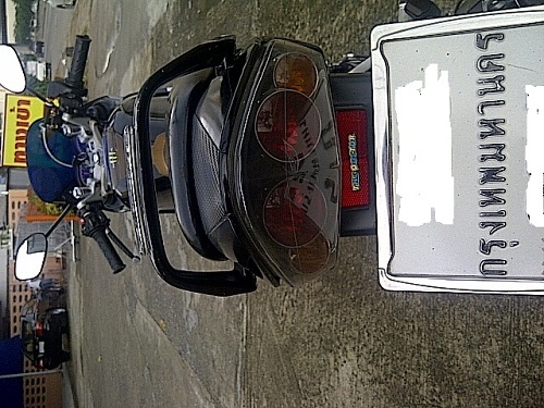 CBR150คาบูโฉมสุดท้ายไมล์เหลือง