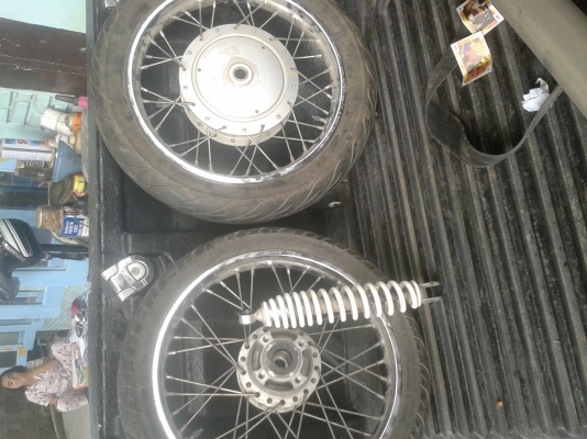 อะไหล่แต่งรถเพิ่งถอดออกจากรถใช้รักษามากราคาถูกๆกันเรย