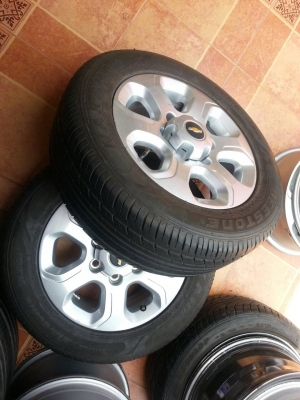 แม็กเชฟไม่ปัดเงา  ขอบ 16  6รู139 พร้อมยาง 215 60 16