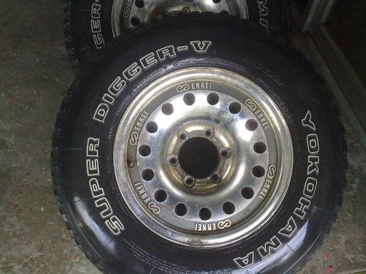 ล้อหยดน้ำ enkei ออฟ ลึก สวย ราคาเบาๆ 5,500 บาท ถูกใจ ว่ากันไป