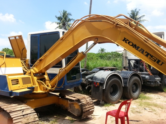 ขายด่วน KOMATSU PC 60-6 8xxx ช.ม สภาพสวยไฟฟ้าครบ
