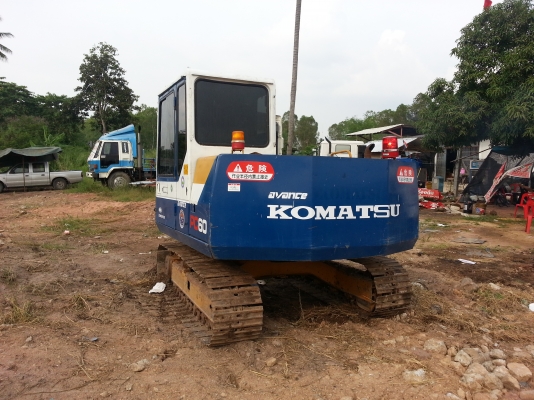 ขายด่วน KOMATSU PC 60-6 8xxx ช.ม สภาพสวยไฟฟ้าครบ