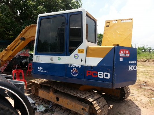 ขายด่วน KOMATSU PC 60-6 8xxx ช.ม สภาพสวยไฟฟ้าครบ