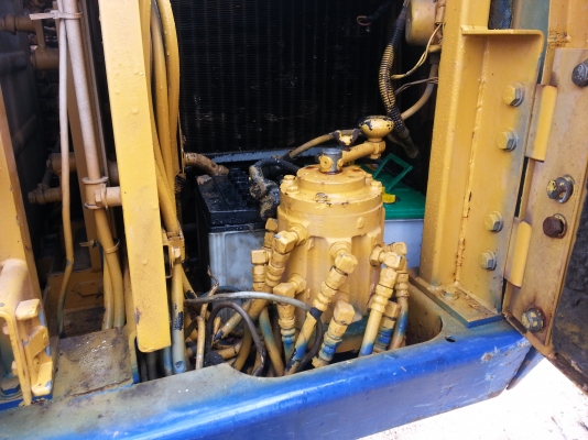 ขายด่วน KOMATSU PC 60-6 8xxx ช.ม สภาพสวยไฟฟ้าครบ