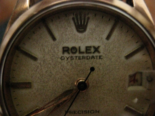 ROLEX OYSTERDATE ไขลาน ทองชมพู แท้ทั้งเรือน สภาพดี เดินดีมาก บอยไซส์ สภาพดีหายากครับ ROLEX OYSTERDATE ไขลาน ทองชมพู แท้ทั้งเรือน สภาพดี เดินดีมาก บอยไซส์ สภาพดีหายากครับ