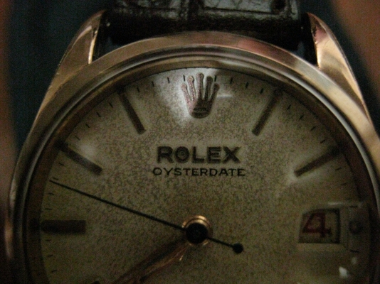 ROLEX OYSTERDATE ไขลาน ทองชมพู แท้ทั้งเรือน สภาพดี เดินดีมาก บอยไซส์ สภาพดีหายากครับ ROLEX OYSTERDATE ไขลาน ทองชมพู แท้ทั้งเรือน สภาพดี เดินดีมาก บอยไซส์ สภาพดีหายากครับ