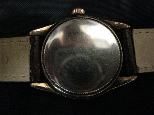 ROLEX OYSTERDATE ไขลาน ทองชมพู แท้ทั้งเรือน สภาพดี เดินดีมาก บอยไซส์ สภาพดีหายากครับ ROLEX OYSTERDATE ไขลาน ทองชมพู แท้ทั้งเรือน สภาพดี เดินดีมาก บอยไซส์ สภาพดีหายากครับ