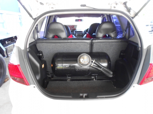 ขายรถสวยพร้อมใช้งาน ติดแก๊สLPG ใช้2ระบบ ประหยัดสุดๆ