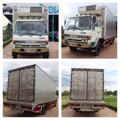 แก้วอนงค์กลการ คุณ ป้อม  Isuzu Rocky 195 ยาง 900 ตู้เย็นสแตนเลส (รถห้าง)