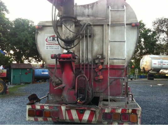 ISUZU  FVZ 240 แรง รถสิบล้อบรรทุกอาหารสัตว์