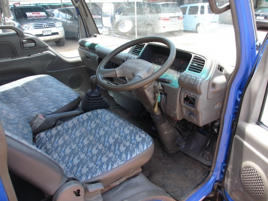 Isuzu NKR58LK หัวการ์ตูน 4BE1 110แรง 4.3ม. รถห้าง สีใหม่ Isuzu NKR58LK หัวการ์ตูน 4BE1 110แรง 4.3ม. รถห้าง สีใหม่