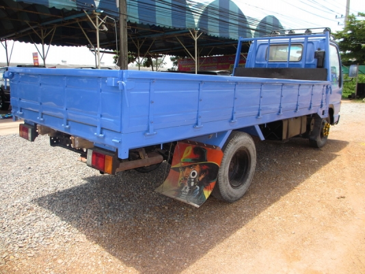 Isuzu NKR58LK หัวการ์ตูน 4BE1 110แรง 4.3ม. รถห้าง สีใหม่ Isuzu NKR58LK หัวการ์ตูน 4BE1 110แรง 4.3ม. รถห้าง สีใหม่