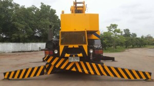 ขายเครนKOMATSU มีทะเบียน