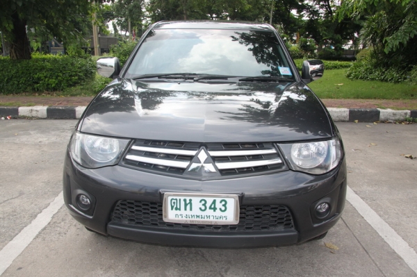 ขายรถกระบะ MITSUBISHIT TRITON ปี 2012 สีเทา-ดำ ติดแก๊ซ CNG จากโรงงาน ผ่อนเดือนละ 8,128 บาท ราคาคุยกันได้อีก